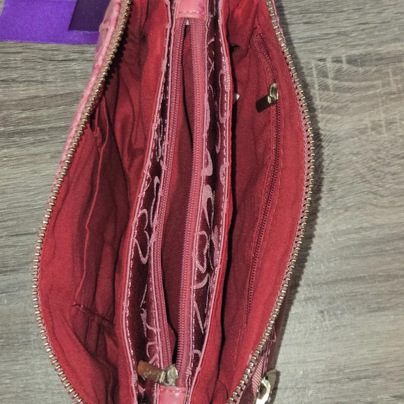 Pink Crossbody Purse with multiple compartments - Picture 8 of 10